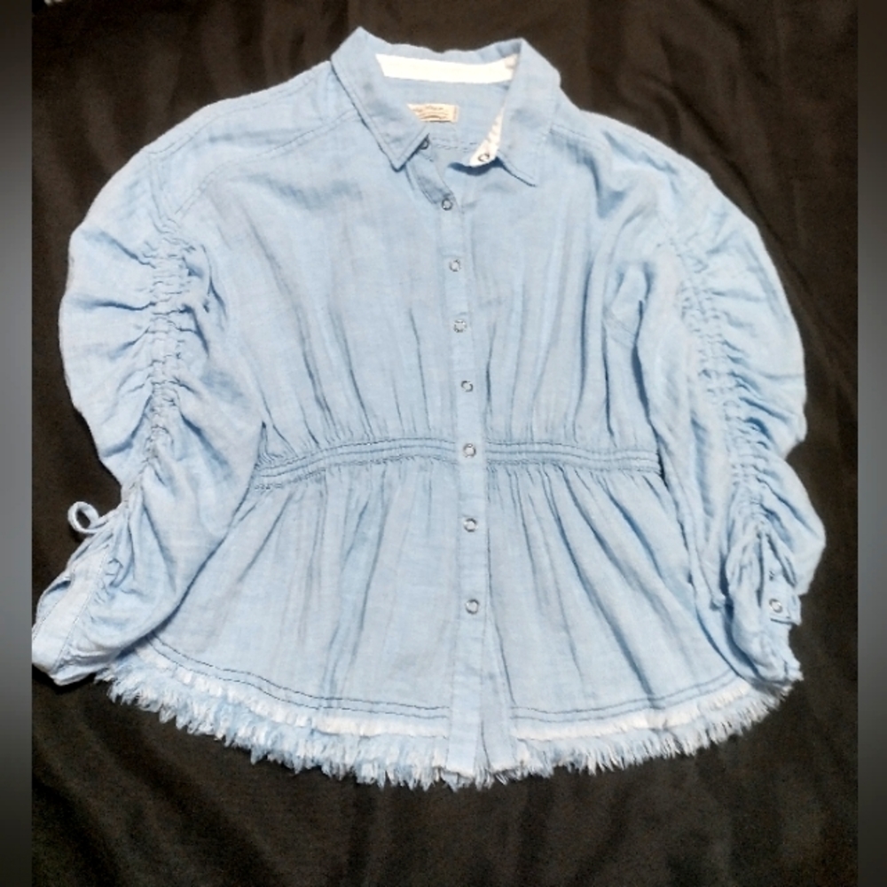 We the free Pacific Dawn Top. Light Blue Color Size M